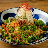 “〆だけじゃない”おつまみ麺としても人気の『汁なし担々麺』