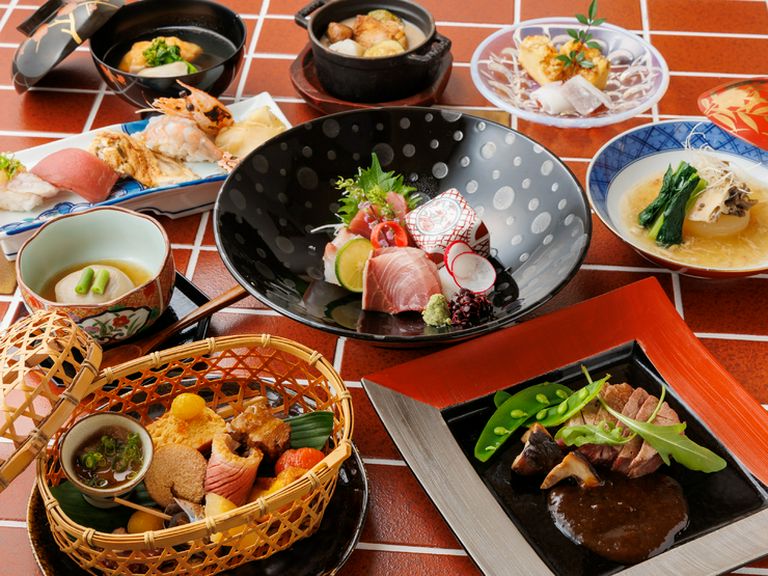 和・洋の技術を駆使して、素材の持ち味を存分に引き出す