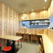 駅からすぐ。気が向いた時にフラッと立ち寄れる大衆酒場