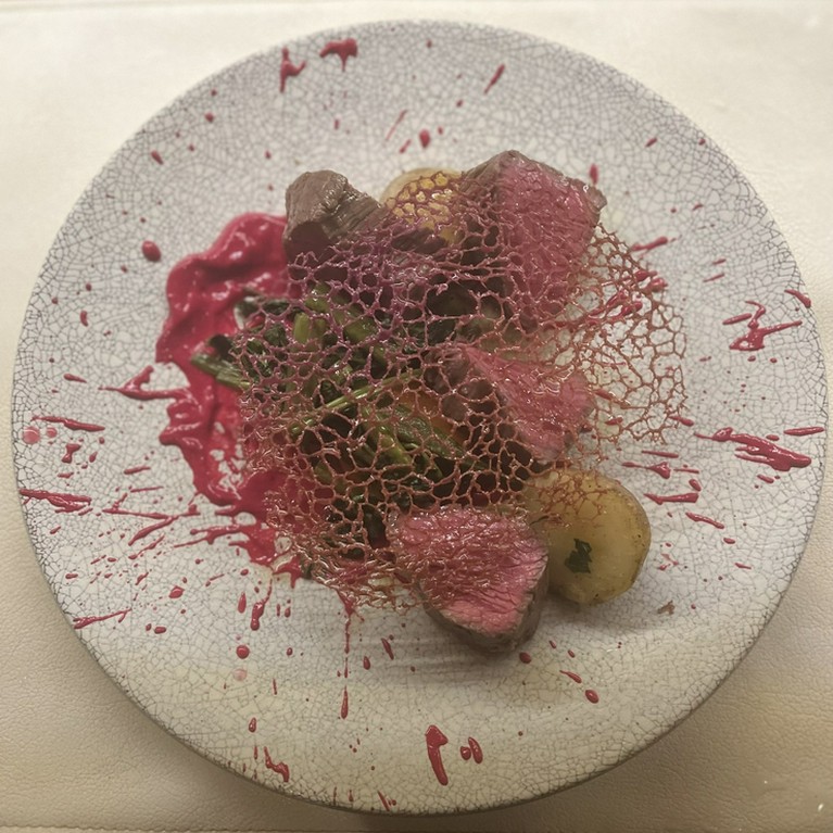 大切なパートナーや家族と一緒に、心躍るひと時を