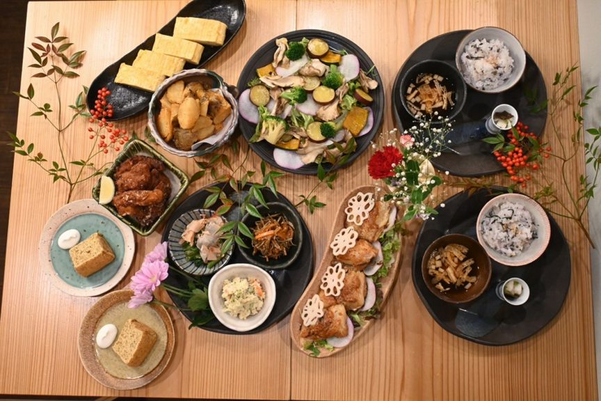 『忘年会コース(飲み放題付き)5名様から貸切可!』