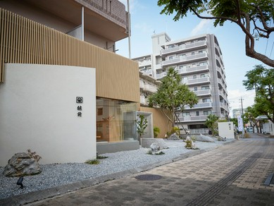 肩肘を張りがちなシーンでも、おいしさが架け橋
