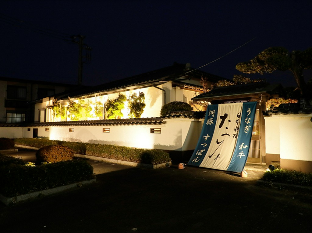 仕事や親族一同での会食に。使い勝手の良い日本料理店