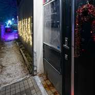 店舗入り口