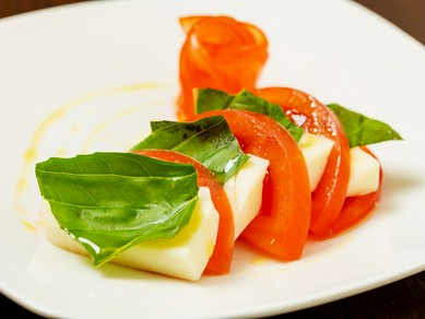 乾杯から好きな一杯を。恋人とのイタリアンデートにも最適