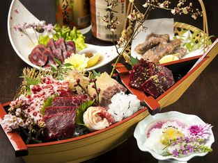 Hiroshima seasonal food and whale cuisine koko Karaja