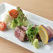 埼玉出身の熟練の料理人が地元・埼玉県の食材を使った料理が自慢。食事を通して埼玉の魅力を再認識できるだけでなく、これまで知らなかった埼玉の魅力的なブランド食材を知るきっかけもつくってくれます。