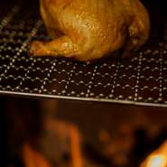 東北の上質食材を使い、モダンバスクをベースにした薪焼き料理で織りなすコース。6品前後。税・サービス料込み。完全予約制（前日まで）。
