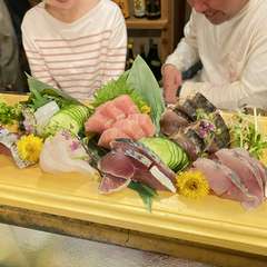 旬の魚を存分に！『新鮮なお刺身、全ネタ盛り合わせ』2人前より