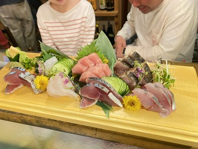 旬の魚を存分に！『新鮮なお刺身、全ネタ盛り合わせ』2人前より