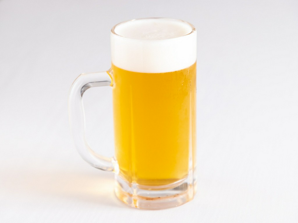 最初にグビッと、喉を鳴らしながら流し込む「ビール＆ハイボール」