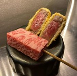 絶妙な火入れで、牛肉の色味や食感を楽しめる『飛騨牛A5サーロイン』