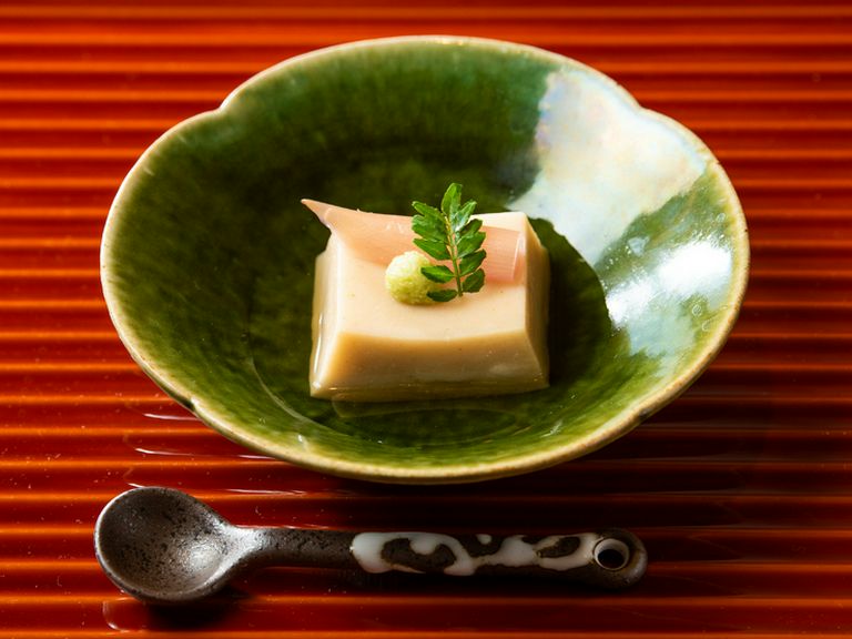 濃厚な味わい『胡麻豆腐』