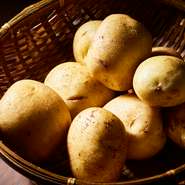 毎日仕入れる新鮮な食材とこだわりのじゃが芋