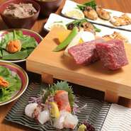 広島牛をはじめ、青ひげで提供している野菜などはほとんどが広島県産です。こだわって仕入れをし、料理人が丁寧に調理をしております！思う存分『広島の味』をお楽しみ下さい♪