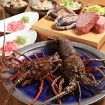 青ひげ厳選の広島牛のサーロインステーキが楽しめるコースです。