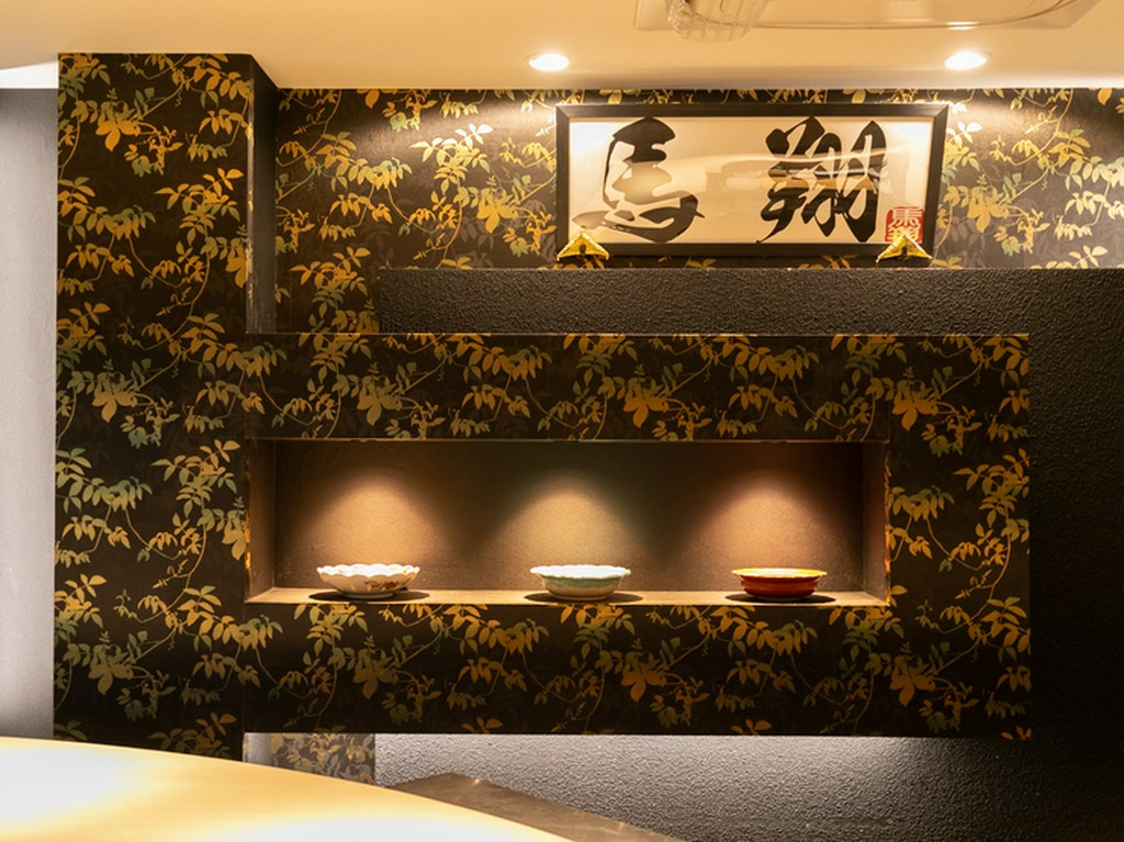 普段とは異なる趣向を凝らした馬肉料理に舌鼓を打つ夜