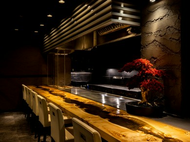 大人の隠れ家レストラン