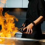 人生において大切な記念日を過ごされるゲストが多いため、かけがえのない時間となるよう心がけているんだとか。大切な人やもてなしたい人と共に、会話しながらゆっくりと食事を堪能して欲しいお店です。