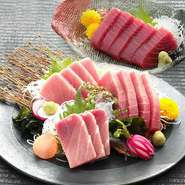 コース内の一品です。国産マグロをお値打ち価格でご提供しております。また、各種希少部位をご用意しておりますので、それぞれの部位に合わせた食べ方をご提案。