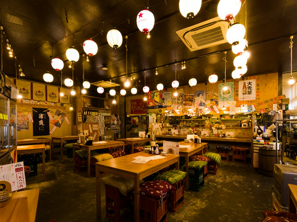 昭和レトロの趣き漂う空間は、友人との集合場所に最適