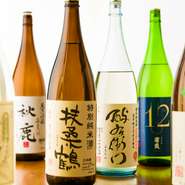 食べごろのお魚のパートナーには、飲み頃の日本酒がオススメ。旬の鮮魚をさらにおいしく味わう厳選日本酒を各種取り揃えています。本日おすすめの日本酒もあるので、ぜひチェックを。