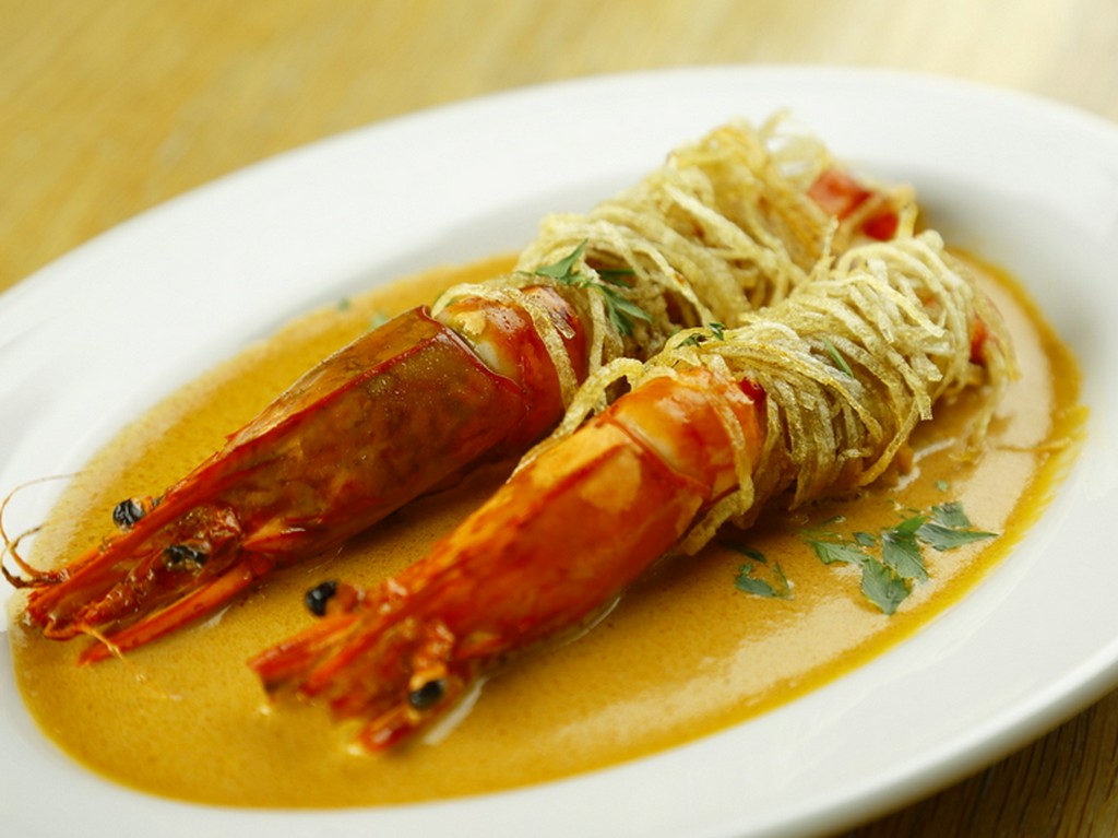 温かな灯りに包まれて、リストランテクオリティを堪能