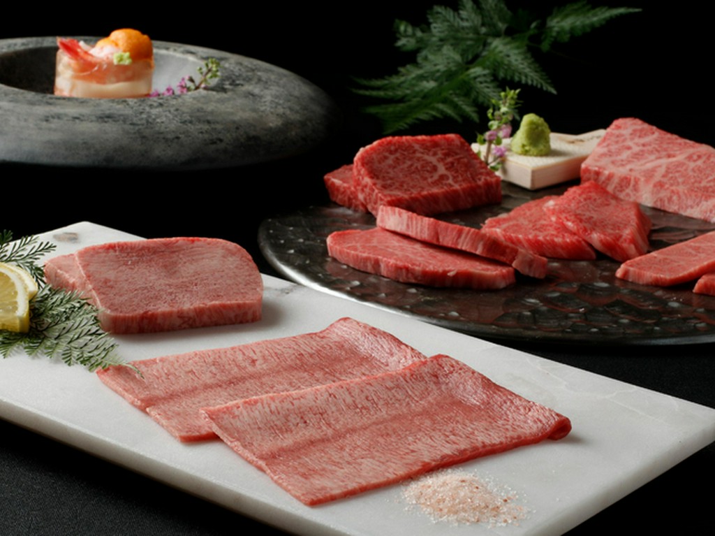 ハレの場にふさわしいA5和牛の各種コース