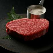 鹿児島指定和牛フィレ
ホットショコラソース