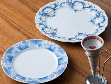 日本初の皇室用洋食器メーカーによるオリジナル食器など