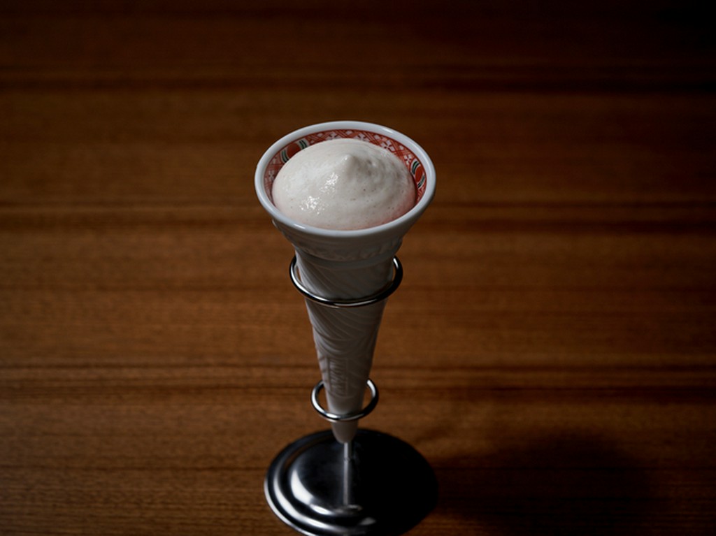 キャビア　バナナ　アーモンド