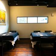 長年イタリア料理界の第一線で活躍し続けているオーナーシェフ・石崎氏。歴史の中で生まれた一品を、今宵の食事でいただきましょう。未来を紡ぐ記念日にふさわしいレストラン。