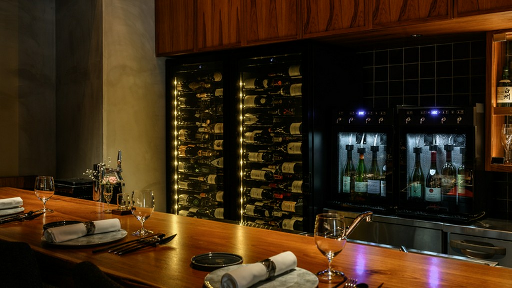 洗練された空間で、食事や会話を心ゆくまで堪能