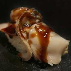 江戸前鮨の真打『煮はまぐり』の旨みがいい