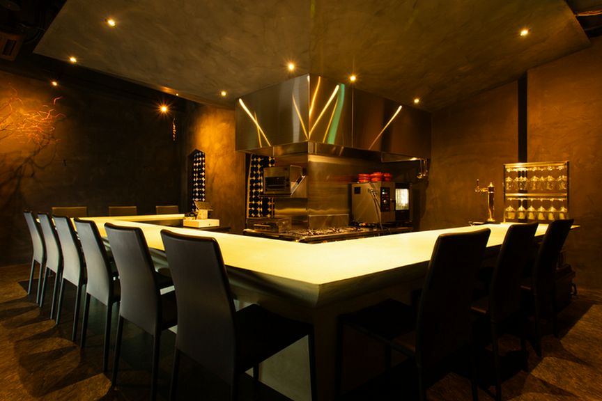 本格和食を気構えなく楽しめ、幅広いシーンで頼りになる一軒