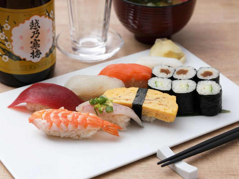 街のキッチン「まちはぐ」に週末オープンする寿司&新潟地酒の店