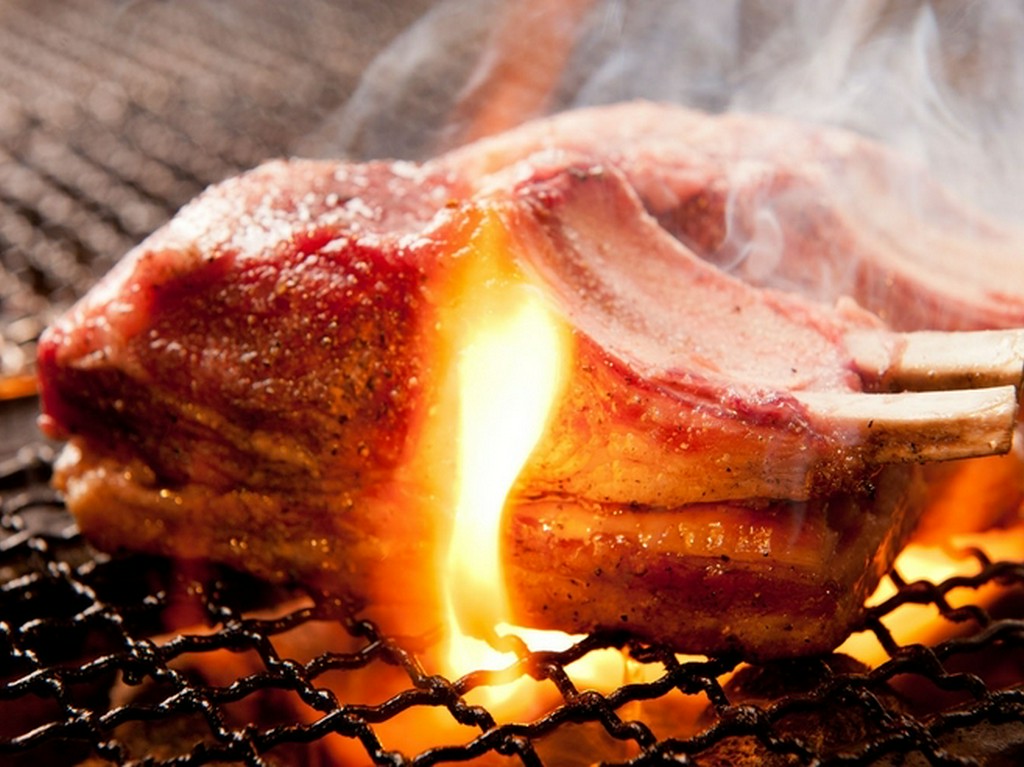 確かな技術で作るオリジナリティーに溢れた一皿をご提供