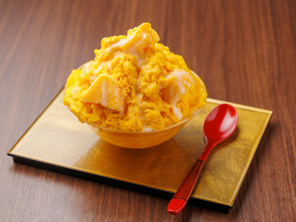  かき氷（マンゴー）