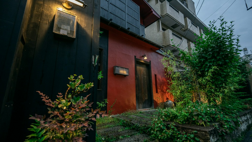 麻布十番駅から徒歩6分。ひっそりと佇む一軒家レストラン