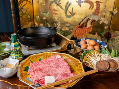 日本が誇るブランド牛やプレミアム牡蠣を贅沢に味わう