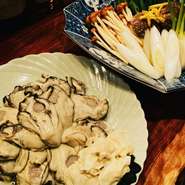 自慢の一品
広島県安芸津産　ブランド牡蠣「かき小町」を
しゃぶしゃぶでお召し上がりいただきます