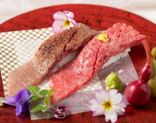 肉本来の深い旨みを堪能『極上神戸牛の炙り握り寿司』