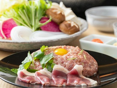 ゲストの目と舌を楽しませる料理に丁寧な仕事が光る