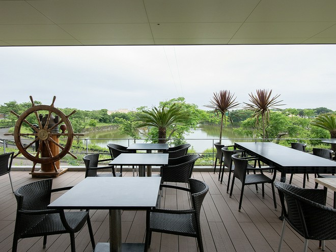 テラス席がある