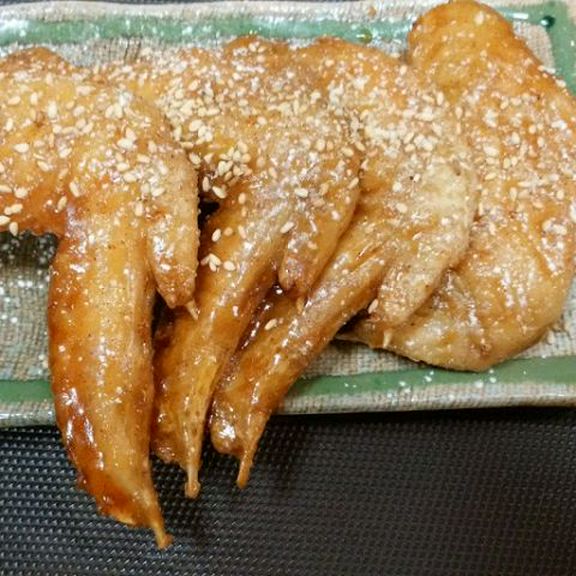名古屋名物の手羽先