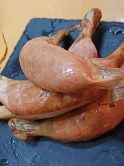 骨付きウインナー2本