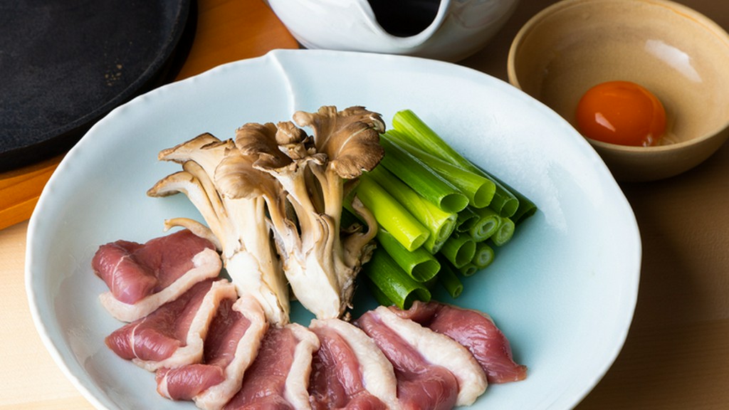 関西風の焼き×関東風タレが絶妙にマッチ『鉄板　鴨の焼きすき』