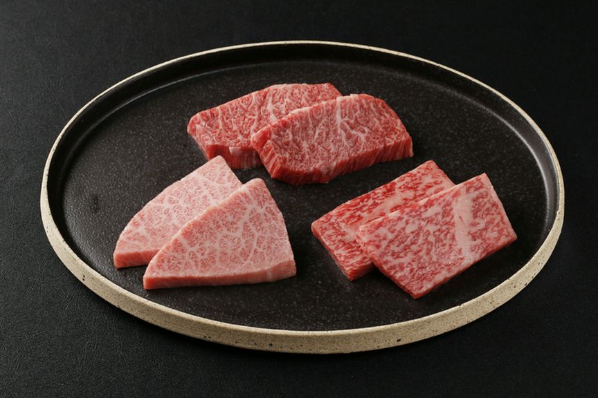 鹿児島黒牛チャンピオン和牛 3種盛り《1人前》