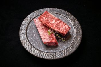 Wagyu Yakiniku Yakuniku Rojiura