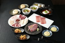 ◆飲み放題付き◆リーズナブルにお肉をお楽しみ頂けるランチ限定のコース｡女子会やママ会などにぴったり｡